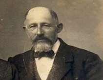 Wullum, Knud Christian